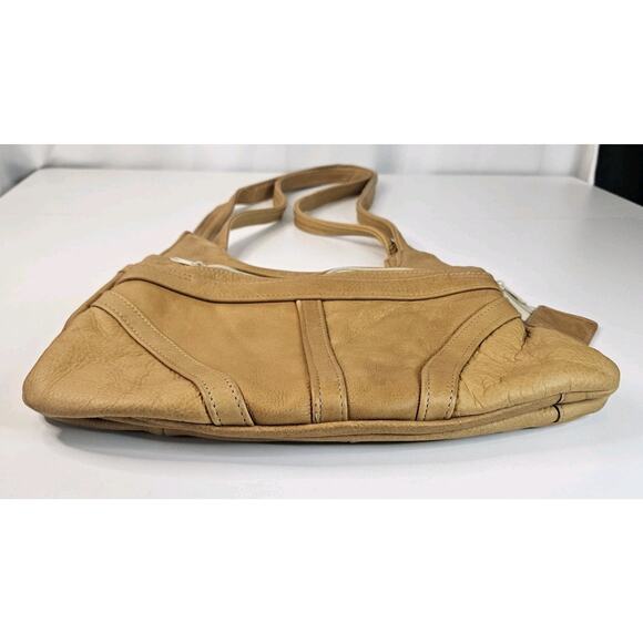 Vintage Soft Light Brown Leather 6 Pocket 2 Strap Whale Tail Lg Shoulder Bag - Picture 3 of 13